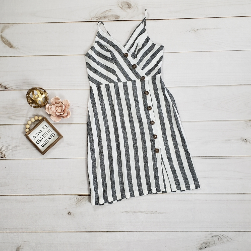 Black & White Stripe Linen Summer Dress